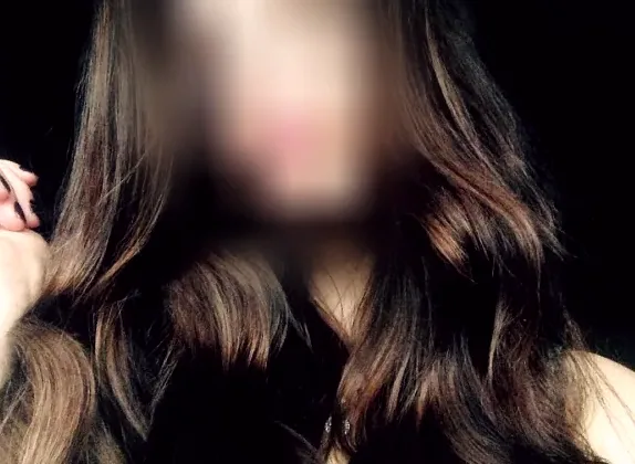 Clara, 31