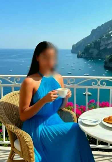 Emilia, 40