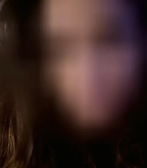 Kamilla, 30