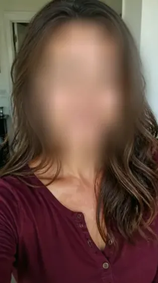 Katrine, 39