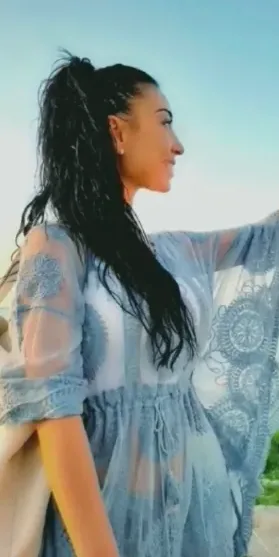 Maria, 40