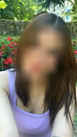 Marie, 29