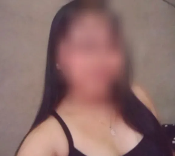 Marie, 19
