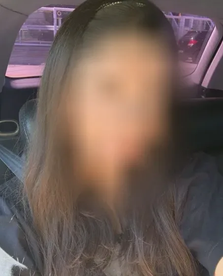 Nora, 28