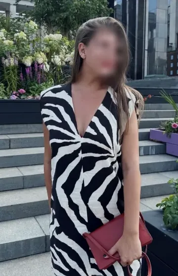 Rosa, 20
