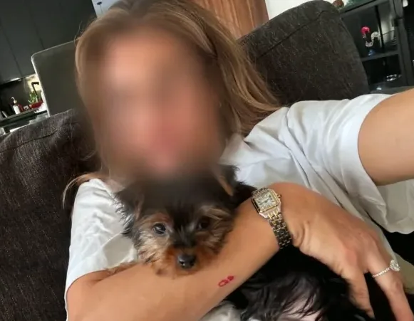 Rosa, 29