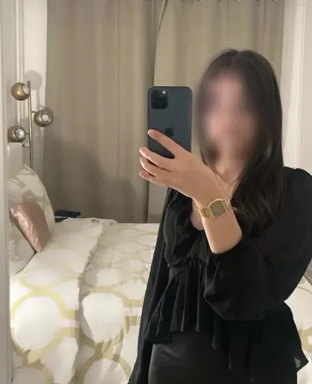 Sofie, 21